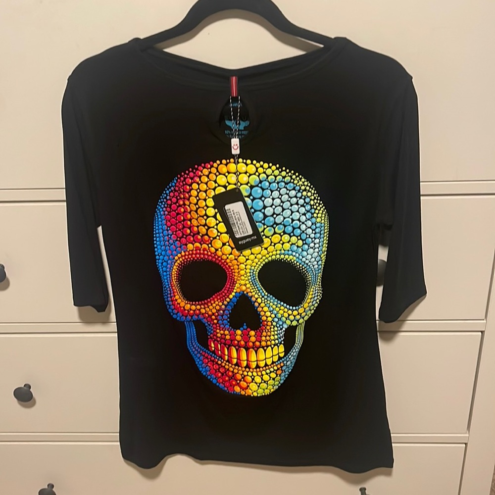 Women shirt